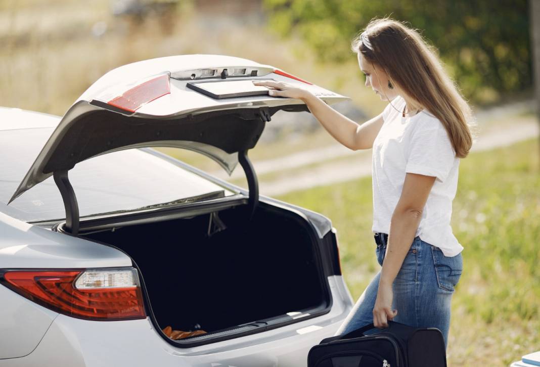 SINIFININ EN GENİŞ BAGAJ HACMİNE SAHİP OTOMOBİLLERİ BELLİ OLDU: Bagajı geniş otomobil arayışında olanlar hemen baksın! 2